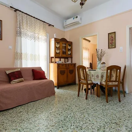 Chania Vintage Escape - Sea View Gem By Old Port Chania (Crete)