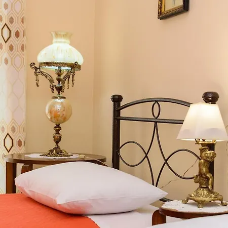 Chania Vintage Escape - Sea View Gem By Old Port * Chania (Crete)