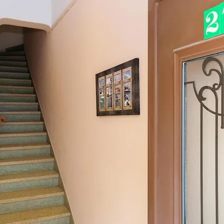 Chania Vintage Escape - Sea View Gem By Old Port Appartement *