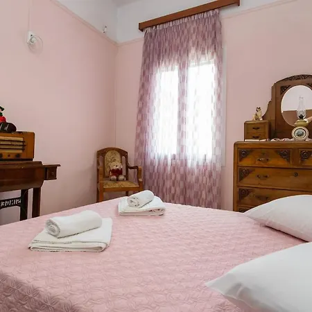 Chania Vintage Escape - Sea View Gem By Old Port 하니아