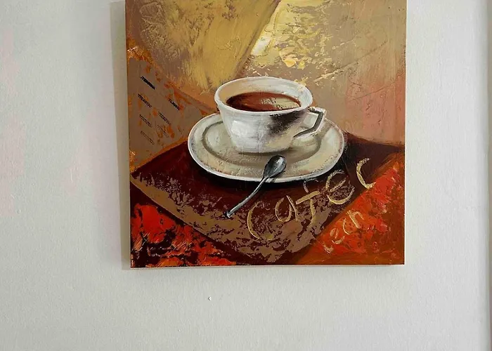 Chania Vintage Escape - Sea View Gem By Old Port Ханья (Крит)