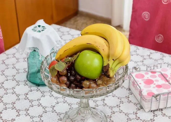 Chania Vintage Escape - Sea View Gem By Old Port Ханья (Крит)