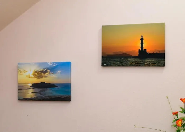 Chania Vintage Escape - Sea View Gem By Old Port Ханья (Крит)